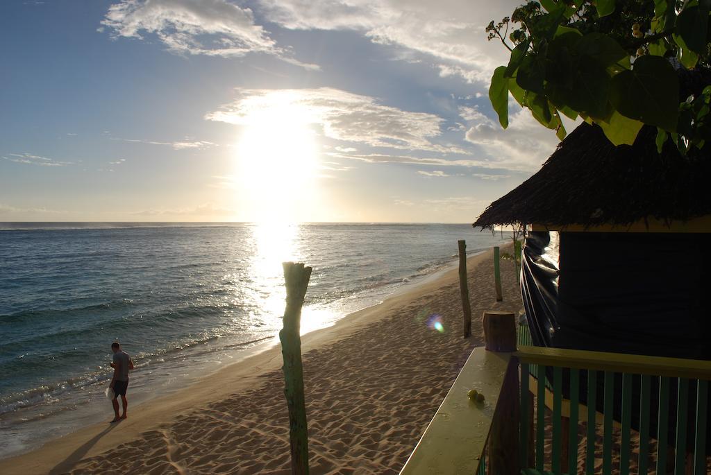Taufua Beach Fales Lalomanu Buitenkant foto