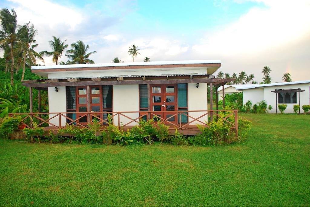 Taufua Beach Fales Lalomanu Kamer foto